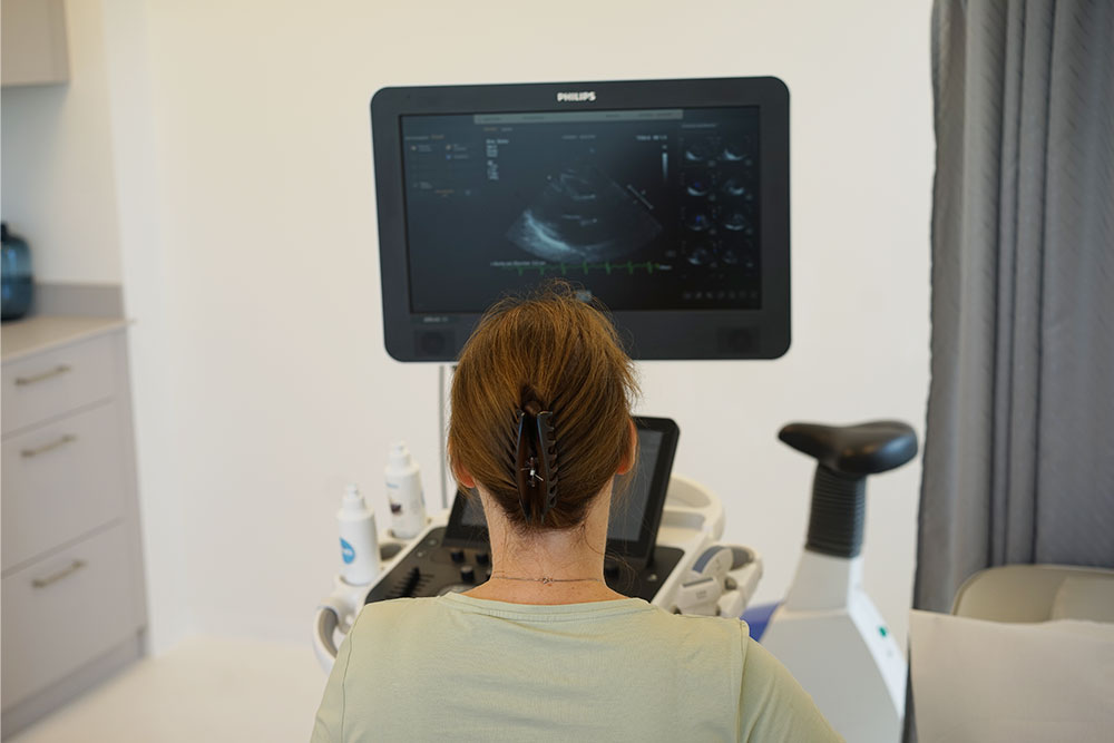 Untersuchung Ultraschall bei Internistin Dr. Ulrike Flatscher im GEsundheitszentrum Moos in Salzburg